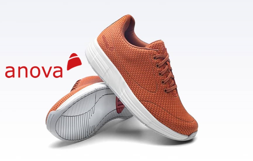 Anova Schuh rot mit Logo