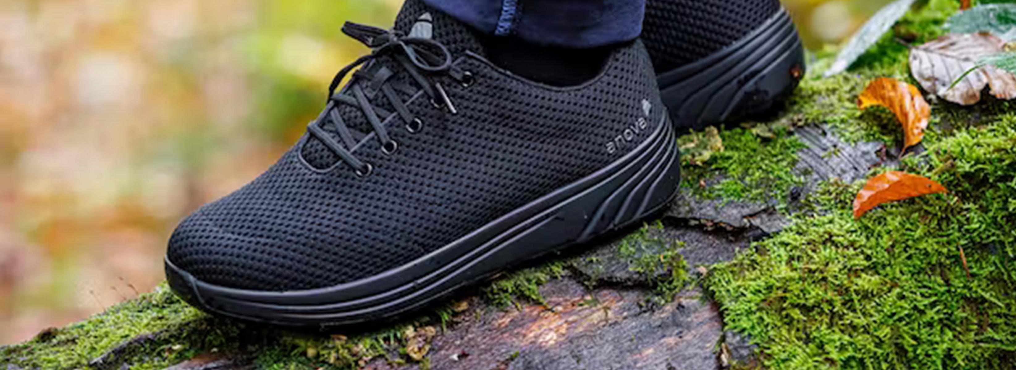 Dieser Schuh nimmt den Schmerz